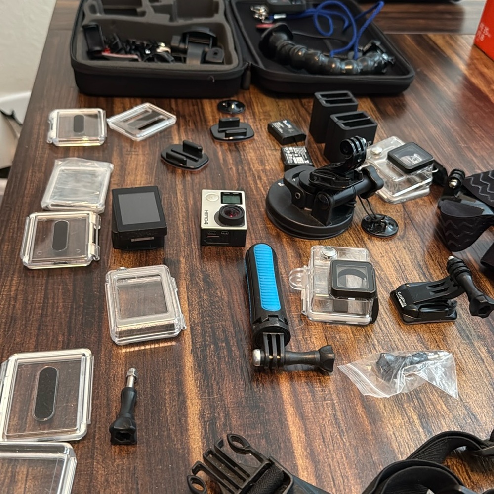 GO PRO HERO 4 plus ACCESSORIES